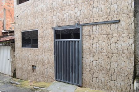 Casa para alugar com 60m², 2 quartos e 1 vagaFachada