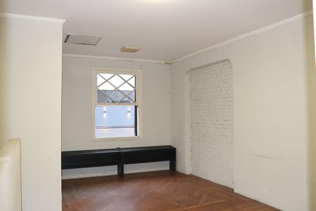 Casa à venda com 79m², 3 quartos e sem vagaDormitório - Suíte