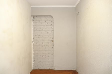 Casa à venda com 79m², 3 quartos e sem vagaDormitório - 2