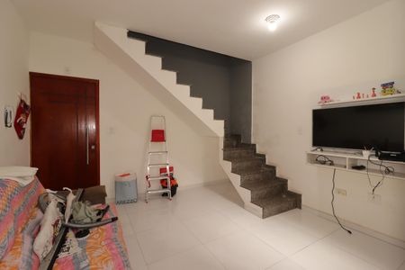 Sala de apartamento para alugar com 2 quartos, 110m² em Vila Curuçá, Santo André
