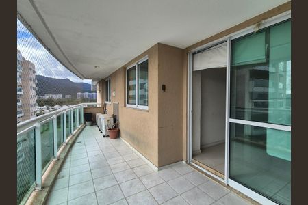Apartamento à venda com 86m², 3 quartos e 1 vagaVaranda
