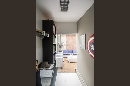 Casa de condomínio à venda com 193m², 4 quartos e 7 vagasEscritório