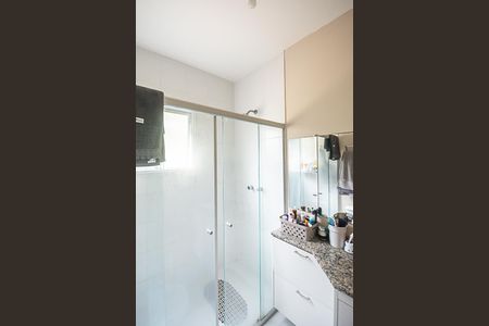 Casa de condomínio à venda com 193m², 4 quartos e 7 vagasBanheiro da Suíte