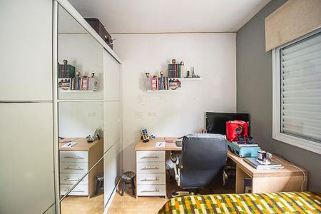 Casa de condomínio à venda com 193m², 4 quartos e 7 vagasQuarto 3