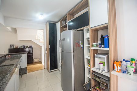 Casa de condomínio à venda com 193m², 4 quartos e 7 vagasCozinha