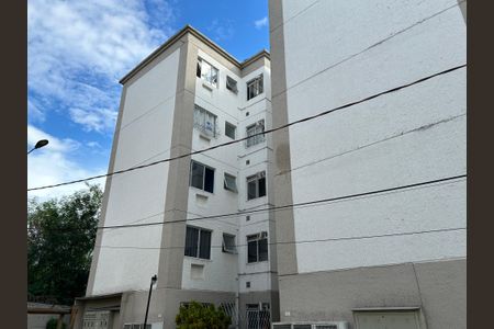 Apartamento para alugar com 40m², 2 quartos e 1 vagaFachada + plaquinha