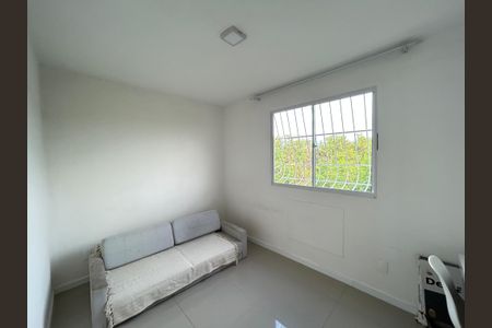 Quarto 1 de apartamento para alugar com 2 quartos, 40m² em Anchieta, Nilópolis