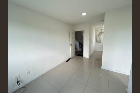 Sala de apartamento para alugar com 2 quartos, 40m² em Anchieta, Nilópolis