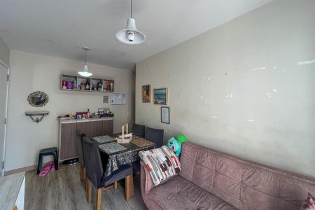 Apartamento para alugar com 47m², 2 quartos e 1 vaga Apartamento para alugar com 47m², 2 quartos e 1 vagaSala