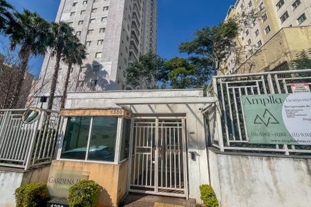 Apartamento para alugar com 47m², 2 quartos e 1 vaga Apartamento para alugar com 47m², 2 quartos e 1 vagaFachada