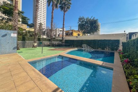 Apartamento para alugar com 47m², 2 quartos e 1 vaga Apartamento para alugar com 47m², 2 quartos e 1 vagaPiscina