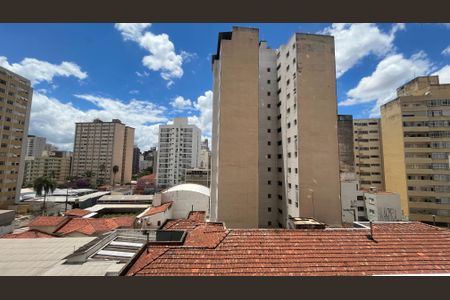 Apartamento para alugar com 1 quarto, 54m² em Vila Itapura, Campinas