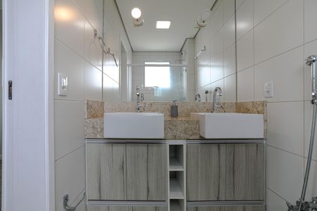 Apartamento para alugar com 110m², 3 quartos e 2 vagasBanheiro - Quarto 2 - Suíte