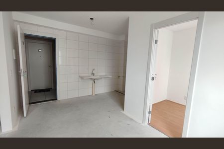 Apartamento à venda com 35m², 2 quartos e sem vaga Apartamento à venda com 35m², 2 quartos e sem vagaSala / Cozinha e Área de serviço