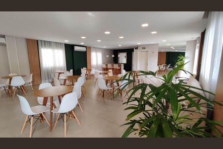 Apartamento à venda com 35m², 2 quartos e sem vaga Apartamento à venda com 35m², 2 quartos e sem vagaSalão de Festas