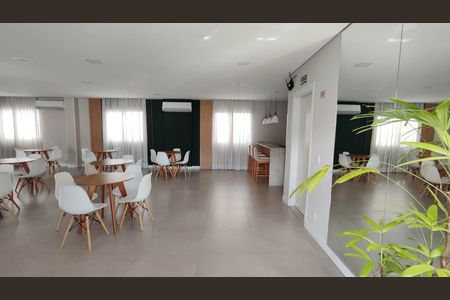 Apartamento à venda com 35m², 2 quartos e sem vaga Apartamento à venda com 35m², 2 quartos e sem vagaSalão de Festas