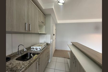 Apartamento para alugar com 74m², 2 quartos e 2 vagas Apartamento para alugar com 74m², 2 quartos e 2 vagasCozinha
