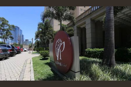 Apartamento para alugar com 74m², 2 quartos e 2 vagas Apartamento para alugar com 74m², 2 quartos e 2 vagasFachada e portaria