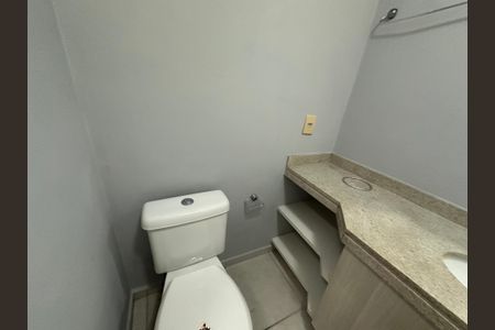 Apartamento para alugar com 74m², 2 quartos e 2 vagas Apartamento para alugar com 74m², 2 quartos e 2 vagasBanheiro