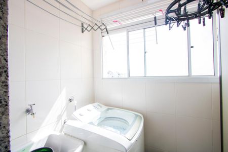 Apartamento à venda com 60m², 2 quartos e 2 vagas Apartamento à venda com 60m², 2 quartos e 2 vagasÁrea de serviço