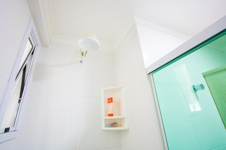 Apartamento à venda com 60m², 2 quartos e 2 vagas Apartamento à venda com 60m², 2 quartos e 2 vagasBanheiro social