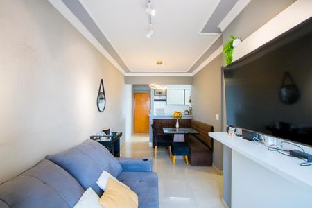 Apartamento à venda com 60m², 2 quartos e 2 vagas Apartamento à venda com 60m², 2 quartos e 2 vagasSala