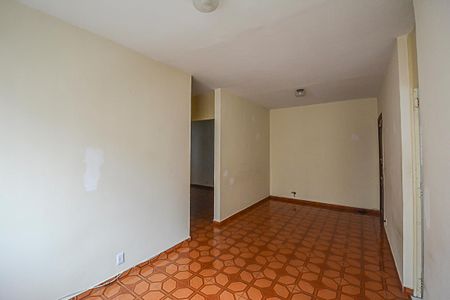 Apartamento à venda com 77m², 2 quartos e 1 vaga Apartamento à venda com 77m², 2 quartos e 1 vagaSala