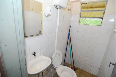 Casa de condomínio para alugar com 120m², 3 quartos e 4 vagasBanheiro 2