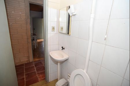 Casa de condomínio para alugar com 120m², 3 quartos e 4 vagasBanheiro 2