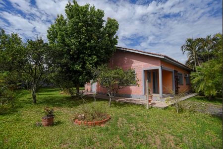 Casa de condomínio para alugar com 120m², 3 quartos e 4 vagasQuintal