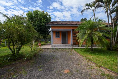 Casa de condomínio para alugar com 120m², 3 quartos e 4 vagasFachada
