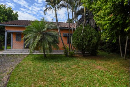 Casa de condomínio para alugar com 120m², 3 quartos e 4 vagasJardim