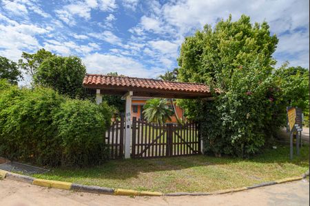 Casa de condomínio para alugar com 120m², 3 quartos e 4 vagasFachada