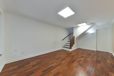 Sala de casa para alugar com 2 quartos, 144m² em Vila Congonhas, São Paulo
