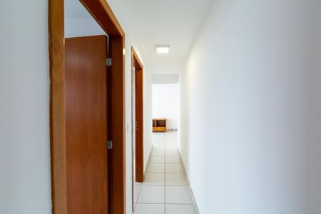 CORREDOR de apartamento para alugar com 2 quartos, 77m² em Buritis, Belo Horizonte