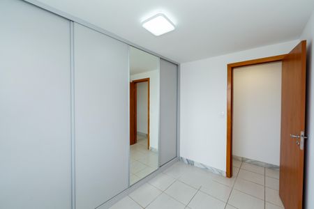QUARTO1 de apartamento para alugar com 2 quartos, 77m² em Buritis, Belo Horizonte