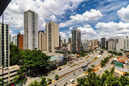Vista de kitnet/studio para alugar com 1 quarto, 24m² em Brooklin, São Paulo
