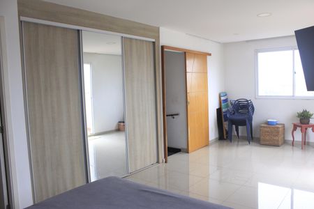 Apartamento à venda com 165m², 3 quartos e 2 vagasSuíte 3