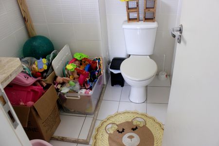 Apartamento à venda com 165m², 3 quartos e 2 vagasBanheiro da Suíte 2