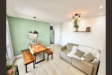 Apartamento à venda com 48m², 2 quartos e 1 vagaSala