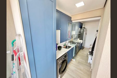 Apartamento à venda com 48m², 2 quartos e 1 vagaCozinha e Área de Serviço