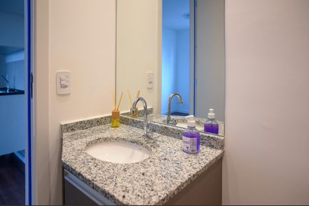 Apartamento para alugar com 34m², 2 quartos e sem vagaBanheiro