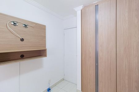 Quarto 2 de apartamento para alugar com 2 quartos, 45m² em Jardim Sao Pedro, Osasco