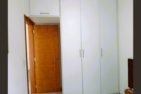 Casa à venda com 3 quartos, 250m² em Vila Prudente, São Paulo