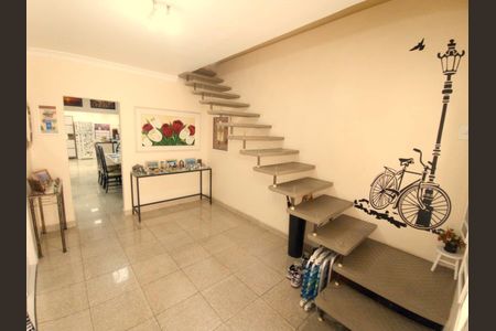 Casa à venda com 3 quartos, 300m² em Lauzane Paulista, São Paulo