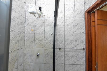 Apartamento para alugar com 80m², 2 quartos e sem vagaBanheiro