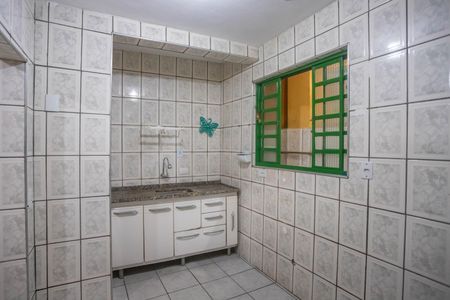 Casa para alugar com 50m², 2 quartos e sem vaga Casa para alugar com 50m², 2 quartos e sem vagaCozinha