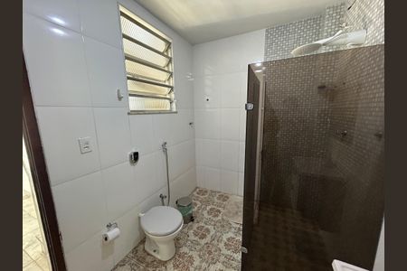 Casa para alugar com 181m², 2 quartos e 1 vagaBanheiro