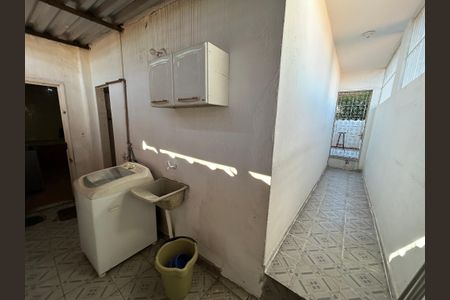 Casa para alugar com 181m², 2 quartos e 1 vagaÁrea de Serviço