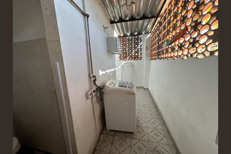 Casa para alugar com 181m², 2 quartos e 1 vagaÁrea de Serviço